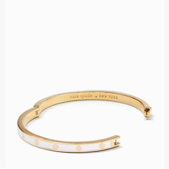 NWT, Spot The Spade Enamel Hinged Bangle, White, - Picture 3 of 11